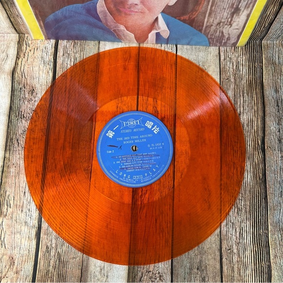 Vintage Roger Miller, The 3rd Time Around, -Rare Orange Bootleg LP Record - Picture 4 of 4